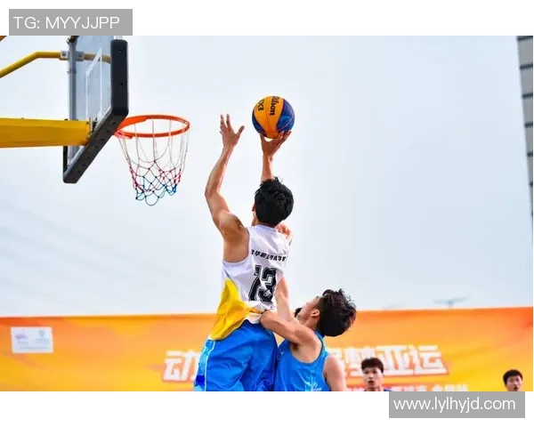 女子3v3篮球赛场上的热血拼搏与团结精神展现新时代女性力量
